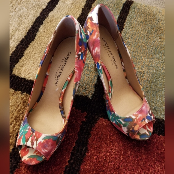 Christian Siriano (For Payless) Floral Heel - Size 8W - 4" Heel - Picture 4 of 8